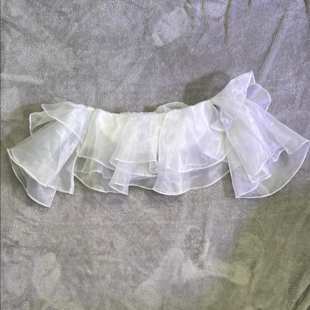 12th Tribe White Ruffle Off-Shoulder Crop Top - Picture 2 of 3
